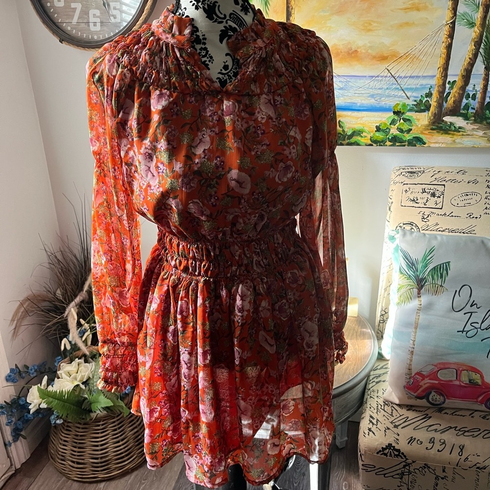 En Saison Orange Floral mini dress w smocked waist & puff sleeves. Size small